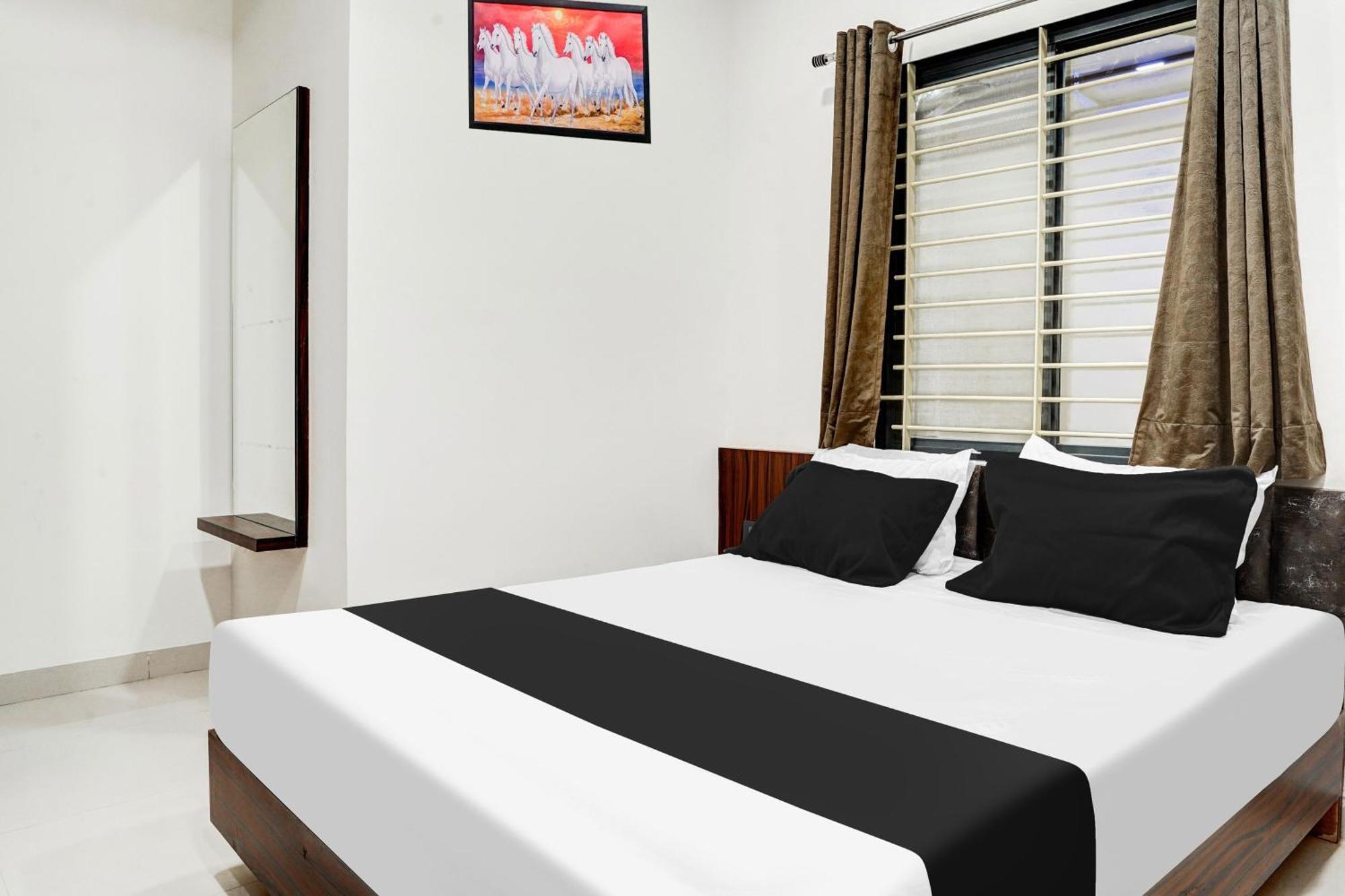 Hotel O Rudra Palace Bhopal Exteriör bild