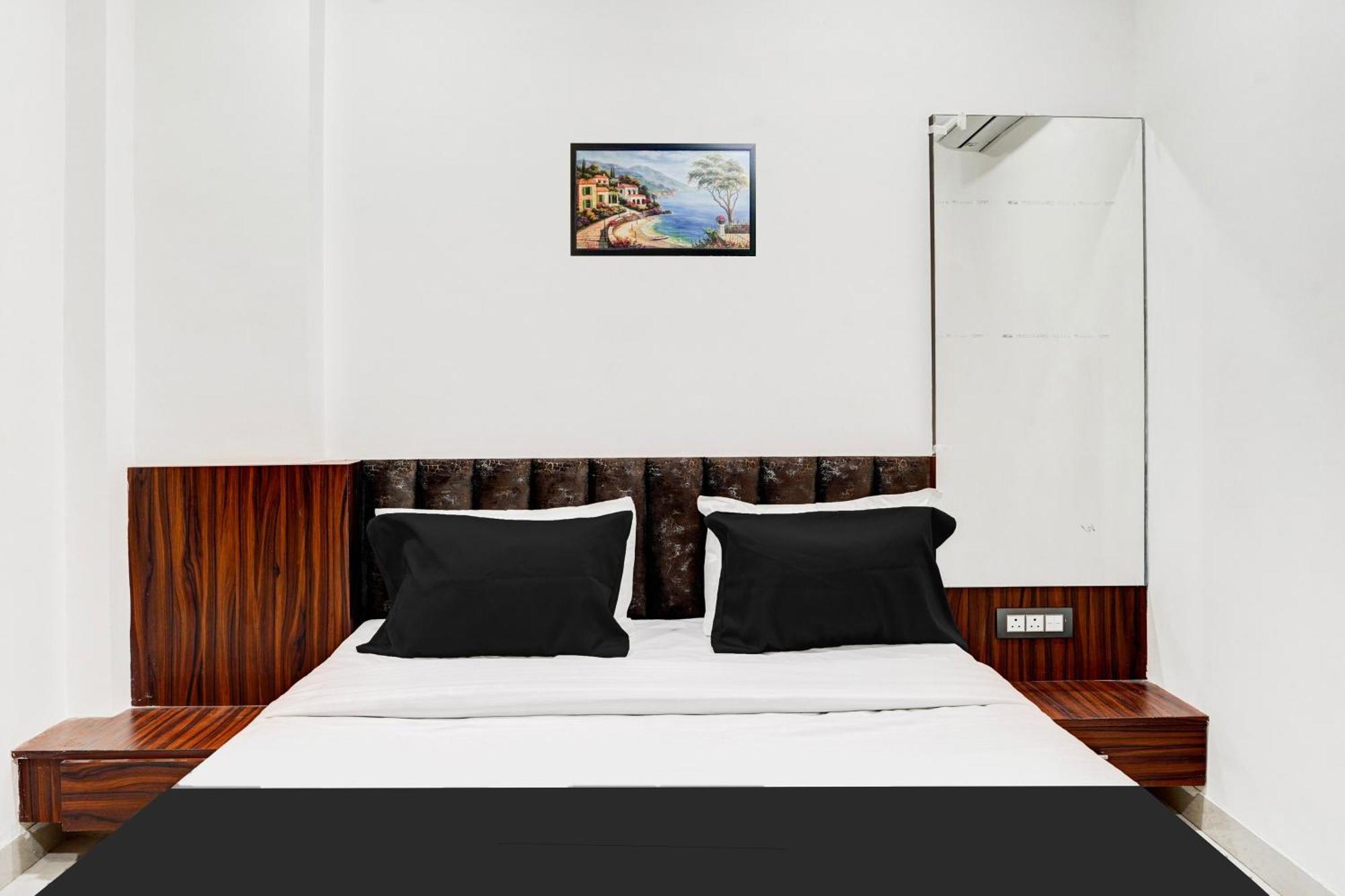 Hotel O Rudra Palace Bhopal Exteriör bild